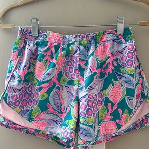 lilly pulitzer luxletic shorts